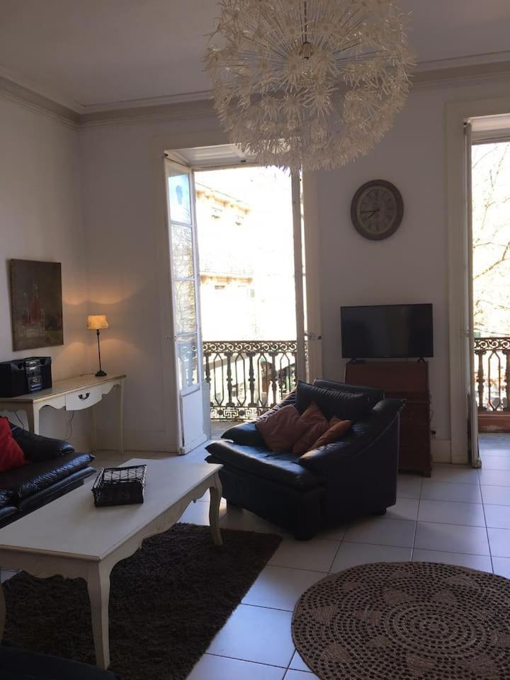 Place Carnot Carcasona Exterior foto